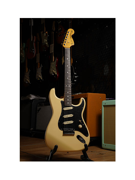 Fender O-larn Signature Stratocaster - Image 3