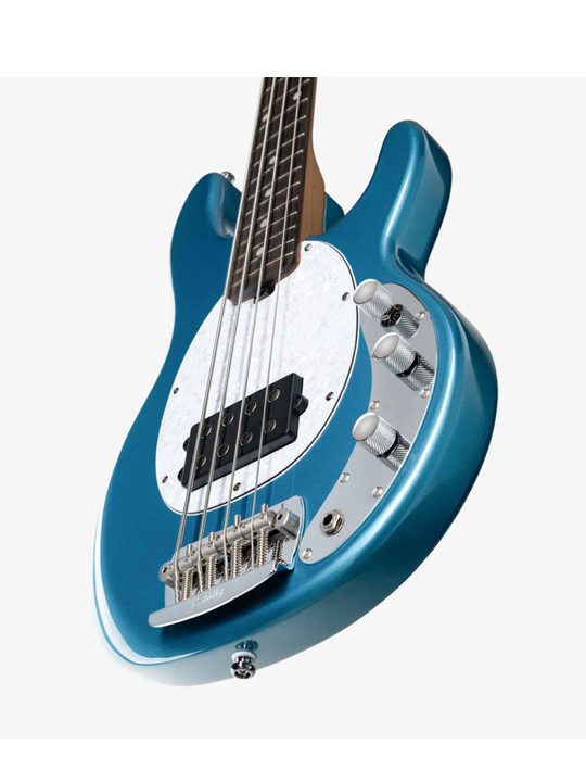 StingRay Short Scale Bass